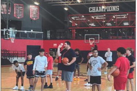 BASKETBALL CAMP
