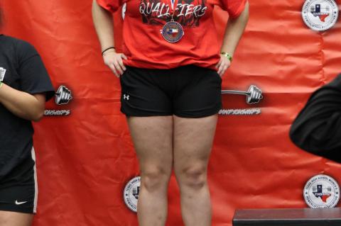 Lady Cubs Lifters Show Out at State Powerlifting Meet