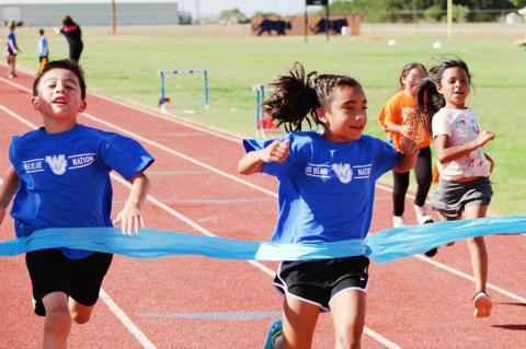 Wellman Union holds track meet for kids