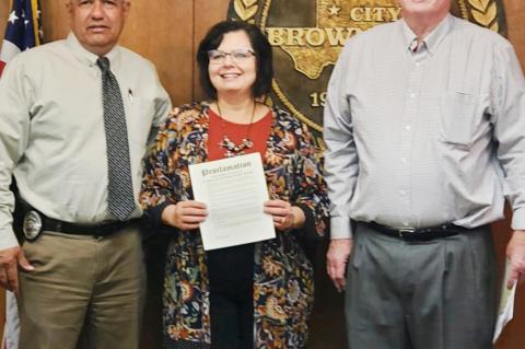 City Council honors Brownfield police officers