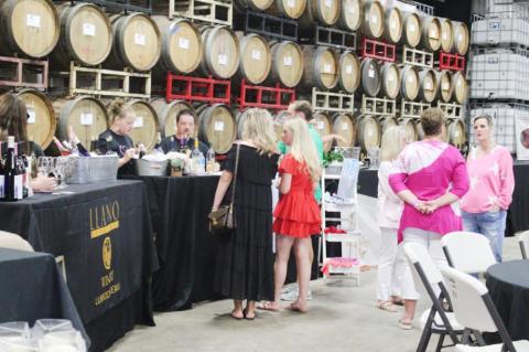Vineyard festival helps promote local companies