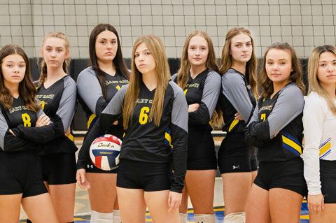 Wellman-Union Lady Cats Volleyball District Honors