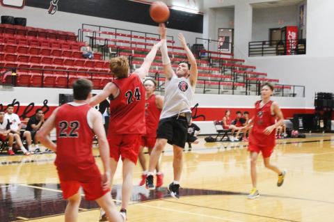 Brownfield ends Frenship summer league with a split