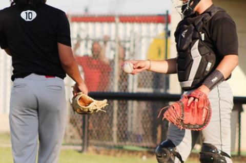 Brownfield baseball hosts district rival