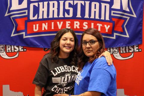 Alyzae Balero has signed with LCU