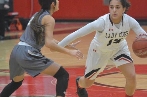 Lady Cubs win 10th straight