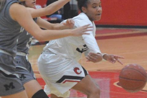 Lady Cubs win 10th straight