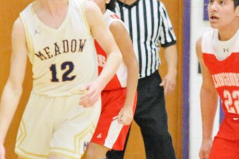 Broncos end district with a win, look towards playoffs