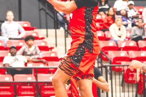 INAUGURAL HOOPIN’ CUB CLASSIC IN REVIEW