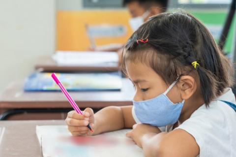 Board Approves Injunction Request Against COVID-19 Mandates