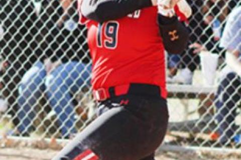 Lady Cubs softball selected to 1st and 2nd All-District teams