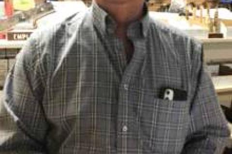 Yowell retires after 40 years of business