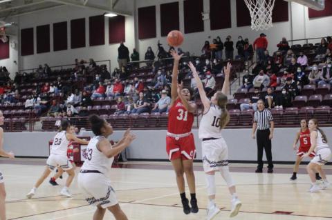 Lady Cubs earn first outright district