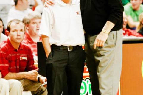 Brownfield alum named new mens basketball head coach