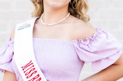 Emma Jackson Representing Miss Brownfield Organization