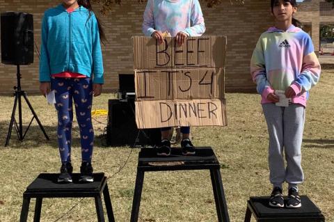 Oak Grove Elementary hosted its annual Turkey Run Friday