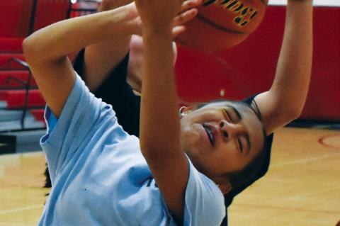 Courtside Cub Camp teaches basketball skills