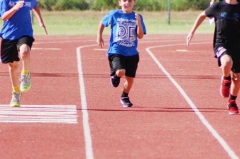 Wellman Union holds track meet for kids