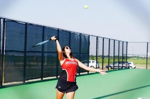 Brownfield tennis earns road win at Lamesa