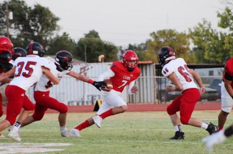 Cubs football prepare for Yellow Jackets