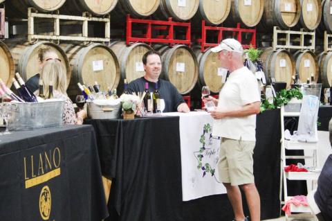 Vineyard festival helps promote local companies