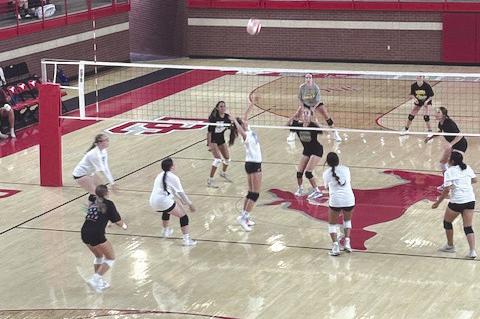 The Brownfield volleyball program hosted a Co-Ed Tournament