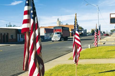 Brownfield Honors Veterans, First Responder for Their Services