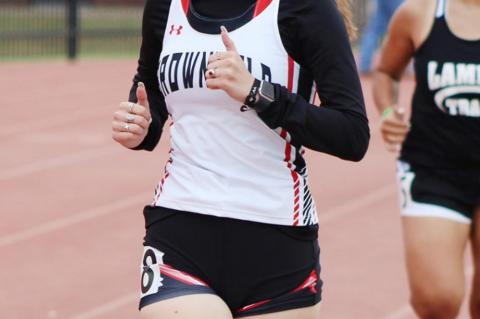 Brownfield track and field find success at district meet