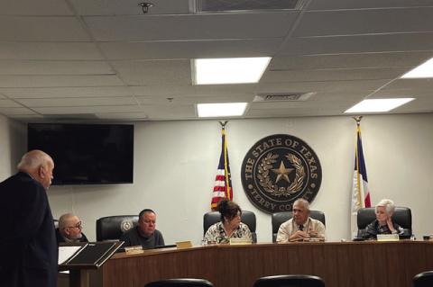 South Plains Community Action Association Executive Director William Powell (lefspeaks to the Terry County Commissioners Court about the organization’s plan to open a food box (pantry) in the upcoming months on Monday in the Terry County Courthouse. (Le