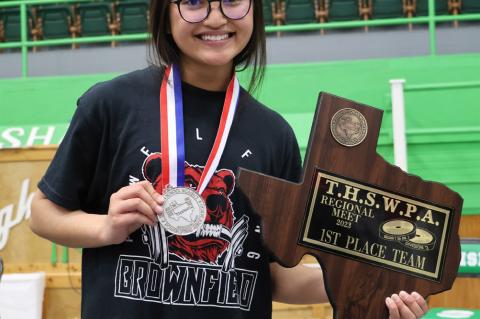 LADY Cubs Powerlifting