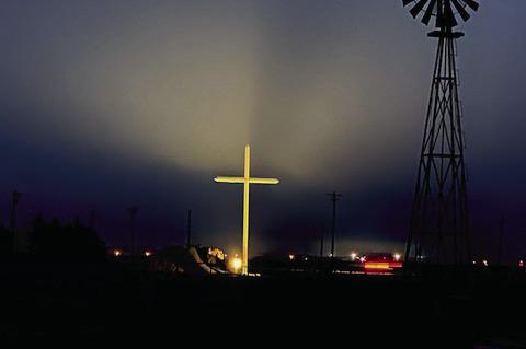 Brownfield couple welcomes everyone to worship, reflect