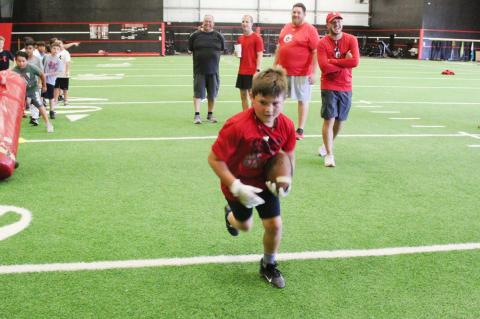 Brownfield football holds mini camp