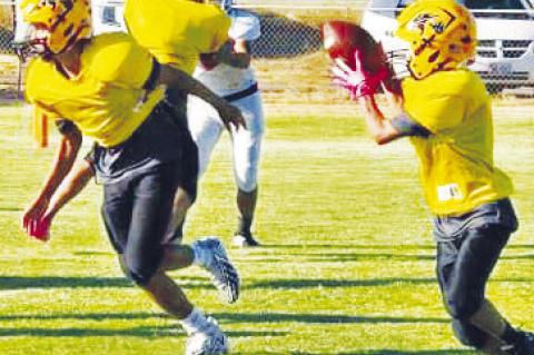 Wellman-Union competes in scrimmage