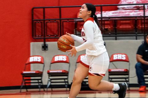 Brownfield overpowers Friona winning 93-23
