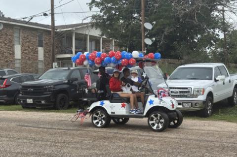 SCENES FROM THE 4TH OF JULY