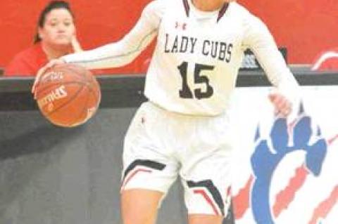 Lady Cubs notch District opener
