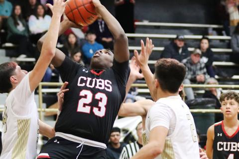 Brownfield takes down Big Spring in a thriller 57-44