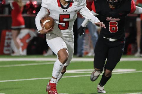 Brownfield Cubs defeat Slaton 12-8