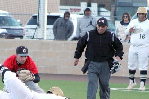 Tornadoes hold off late Cubs rally