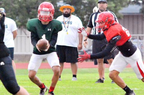 Brownfield football holds scrimmage against Snyder