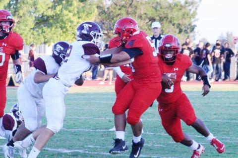 Cubs fall to Tulia by a Field Goal