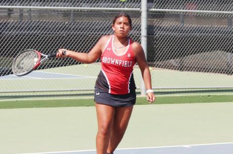Cubs tennis sweeps doubleheader
