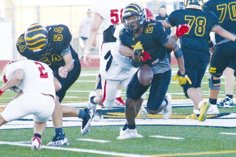 Cubs play well against Snyder in 1st preseason scrimmage