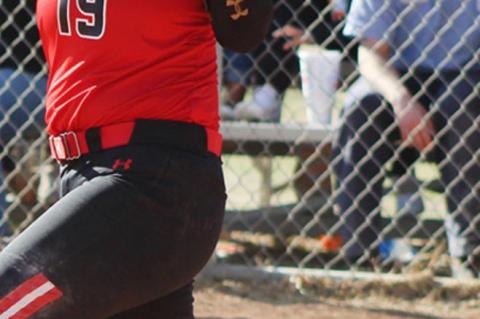 Lady Cubs improve to 3-0 in district