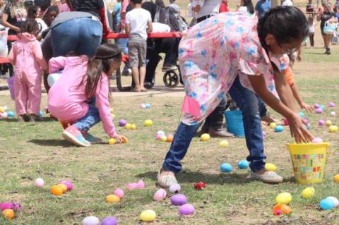 STACIE’S 4TH ANNUAL EGG HUNT