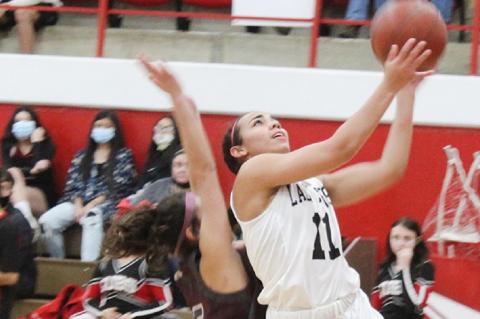 Lady Cubs remain unbeaten in district