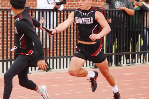 Brownfield track and field find success at district meet