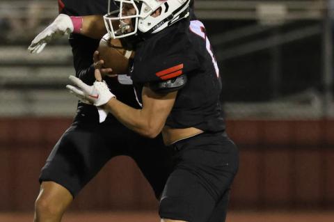 Brownfield travels to Slaton for season finale