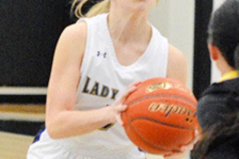 Lady Cats District Basketball Honors