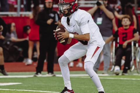Brownfield quarterback Braylon Bruno looks downfield for a receiver during a nondistrict game against Levelland on Friday in Levelland.
